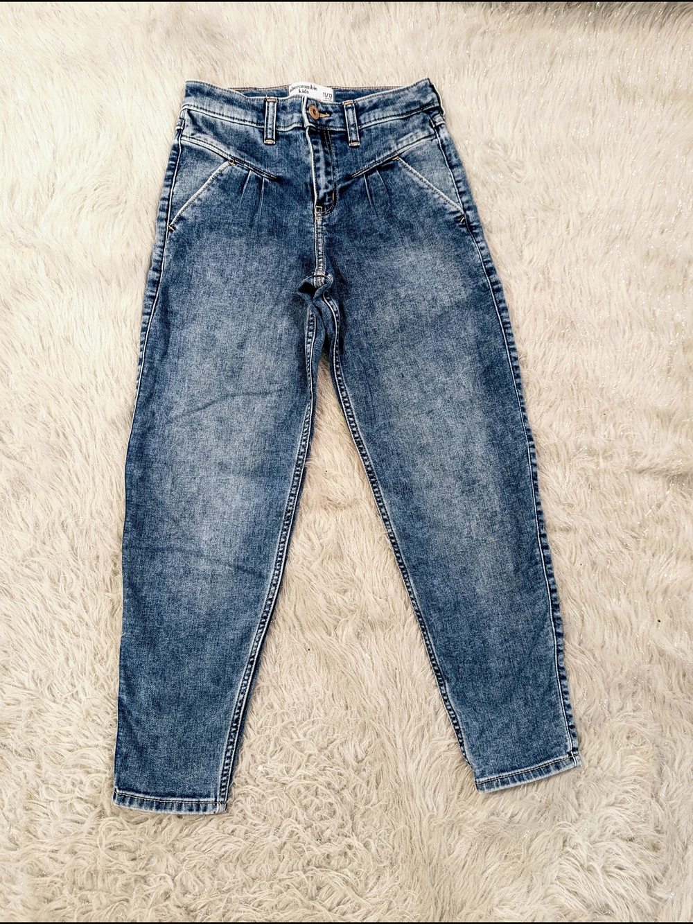 Abercrombie Kids Medium Washed Blue High-Rise Jeans Size 11-12